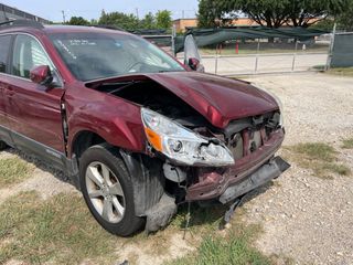2014 Subaru Outback 3.6R Limited - Primary Damage Left Image